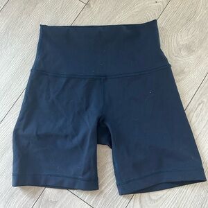 Lululemon Wunder Train Shorts 7”
